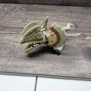 Jurassic Park Jurassic World Chompers DILOPHOSAURUS Dinosaur Action Figure 2015